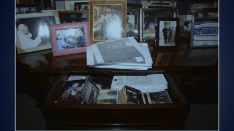 반쪽 공개에 하루 만에 삭제까지…'엡스타인 파일' 후폭풍