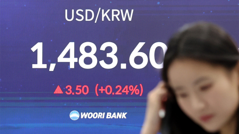  외환당국 구두개입 "원화 과도한 약세 바람직하지 않아"