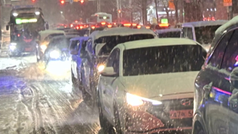 강원에 10cm 많은 눈, 사고 잇따라…빙판길 주의