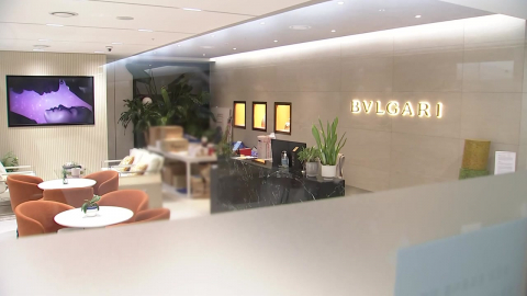 경찰, '전재수 명품 시계 의혹' 불가리 압수수색…한학자 2차 접견 조사