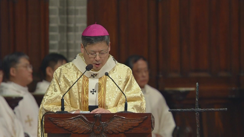 [현장영상+] 정순택 대주교 성탄 메시지…"희망과 평화 머물길"