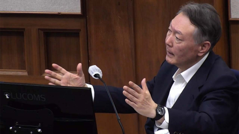 내란 특검, 윤석열 '체포 방해' 등 총 징역 10년 구형