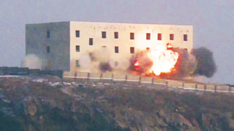 북, 장거리전략순항미사일 시험발사…"핵 무력 무한대 발전 총력"