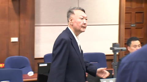 '3대 특검' 활동 종료…헌정사 첫 전 대통령 부부 동반기소