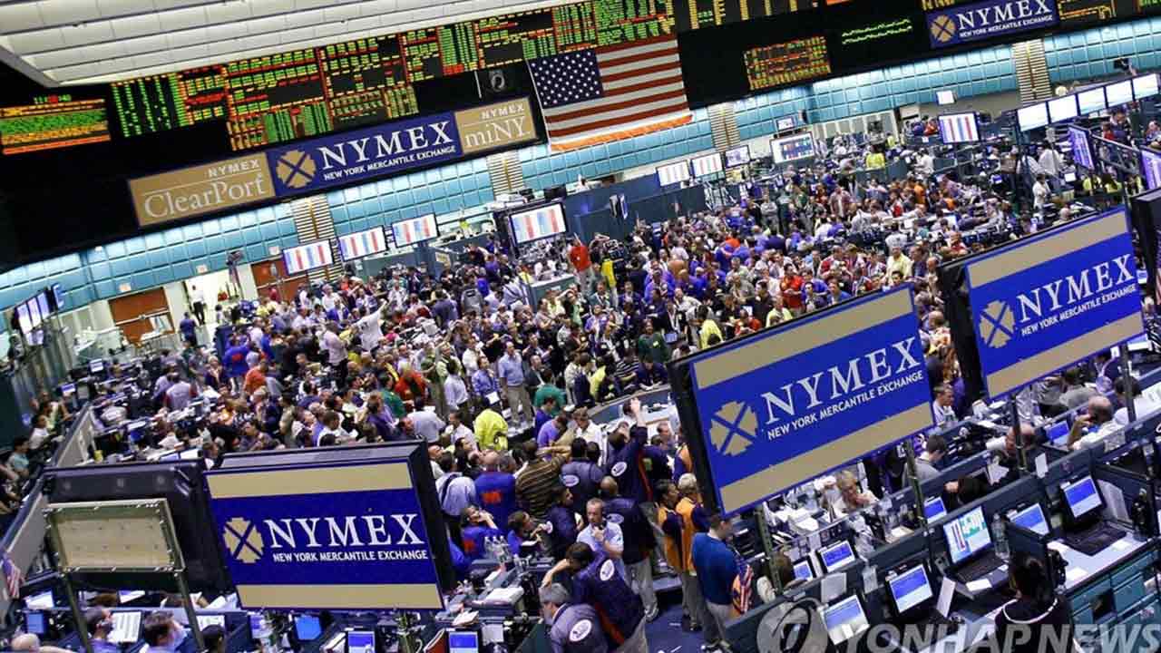 뉴욕 유가 2.4% 급등..."푸틴 관저 드론 공격" 주장 영향