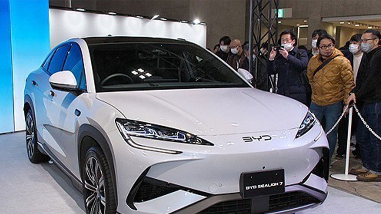 "중국, 올해 세계 신차 판매 첫 1위 전망...일본 수십 년 만에 2위로"