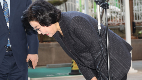 이혜훈 "내란, 민주주의 파괴하는 불법적 행위" 머리 숙여 사과