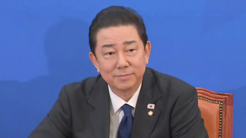 원내대표 사퇴, 당게 논란…여야 연말은 '뒤숭숭'