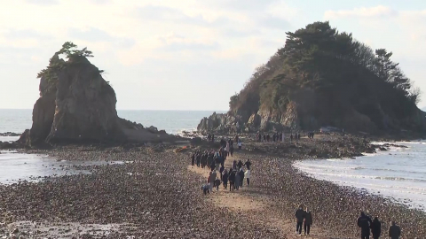 2025년 마지막 해넘이…이 시각 태안 꽃지해수욕장