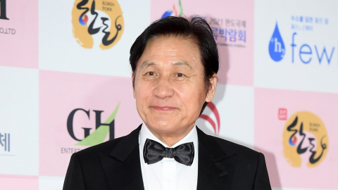 안성기, 위급한 상황 넘겼다?…소속사 측 "차도 언급할 상황 아냐"