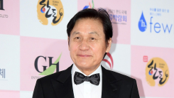 안성기, 위급한 상황 넘겼다?…소속사 측 "차도 언급할 상황 아냐"