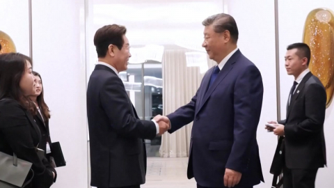 "새해 첫 업무일 이 대통령 방중"…답방 빨랐던 이유는?