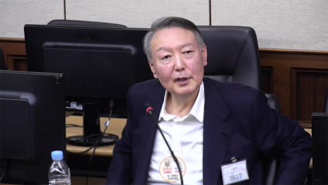 법원, ’일반 이적’ 윤석열 추가 구속영장 발부