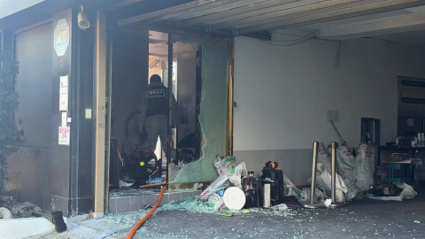 서울 옥인동 주상복합 화재로 일가족 사상…차량 돌진 사고도