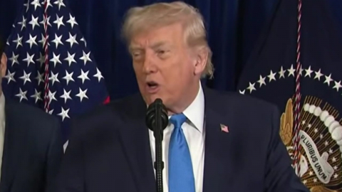 트럼프 "베네수 정권이양까지 미국이 통치"…베네수 "유일한 대통령은 마두로"