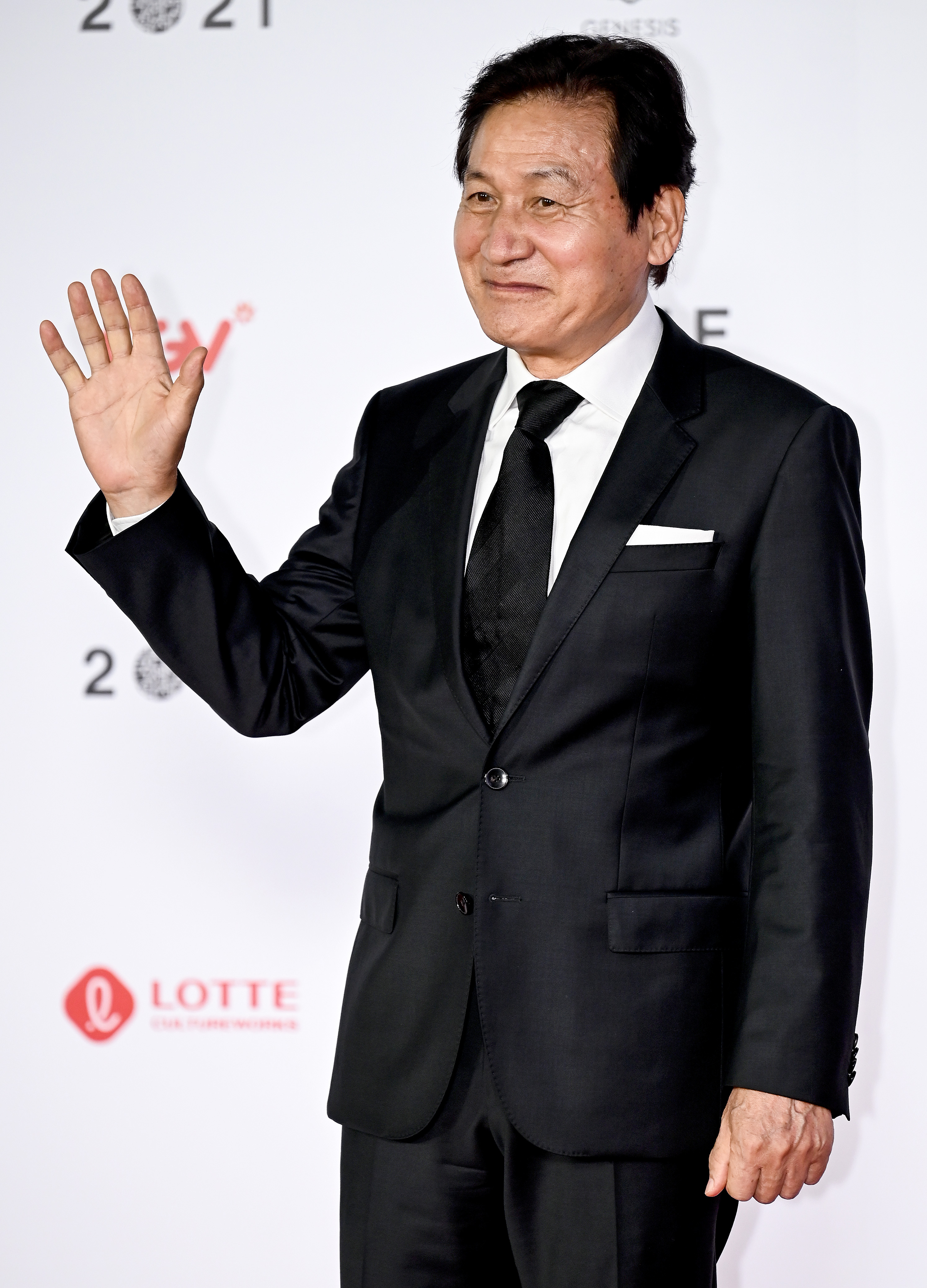 배철수·신현준·이시언, 고 안성기 추모…"만나면 늘 환하게 웃어"