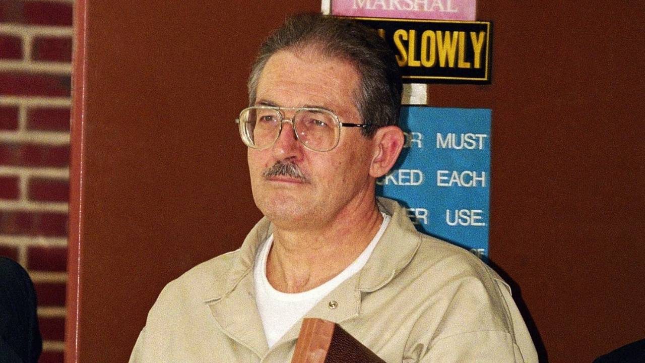 소련에 미국 비밀 팔아넘긴 CIA 요원, 감옥에서 생 마감