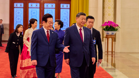 인민일보 "이 대통령 상하이 방문, 일본 역사문제 미종결 신호" 주장