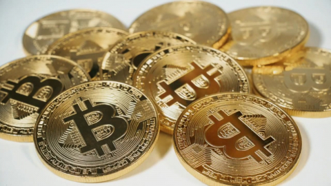 "19만 달러" vs "1만 달러"…비트코인 ’엇갈린 시선’ 이유는?