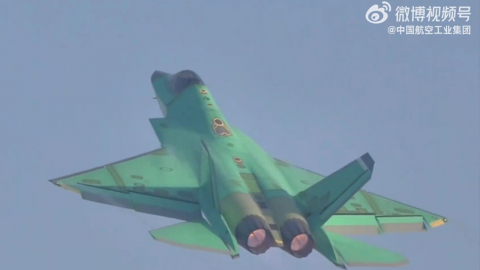 중, 항모 탑재 5세대 스텔스 J-35 양산 앞두고 시험 비행