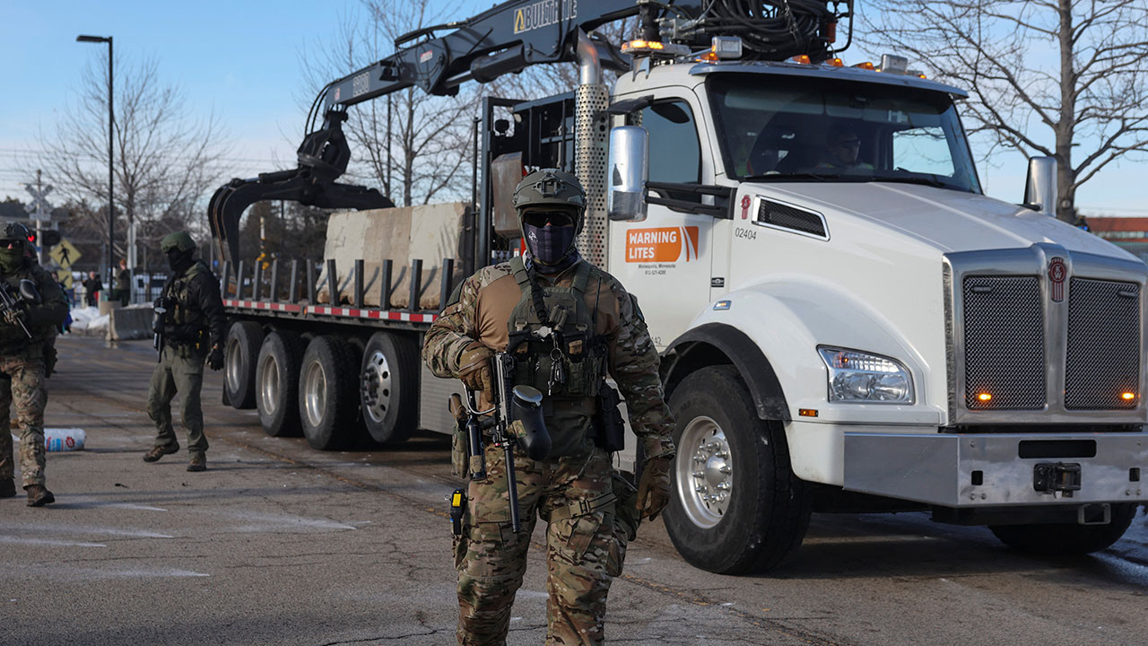 트럼프 행정부, 미네소타 보조금 횡령 쟁점화...ICE 총격 파장에 맞불 성격