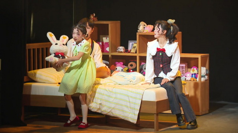 웹툰 선공개하고 토크쇼로 풀고..진화하는 K뮤지컬