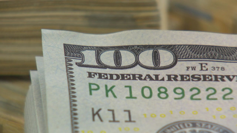 ’환율 급등’ 1,470원 재돌파…코스피 4,680 최고치