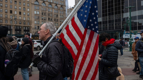 미 ’지지정당 없다’ 45% 역대 최고...정치성향은 민주 47% vs 공화 42%