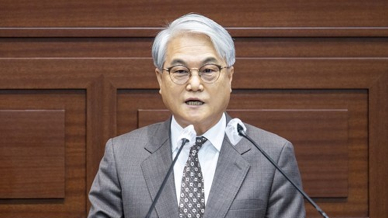  "미친X, 주둥아리..." 경북 청도군수, 요양원 직원 모욕 '피소'