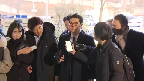 ’홈플러스 사태’ MBK 김병주 구속 기로…’묵묵부답’