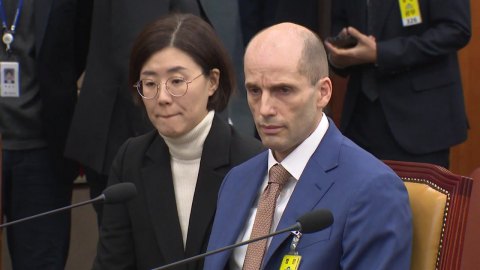 로저스 쿠팡 대표, 이미 해외로…경찰 "조사 일정 조율 중"