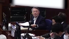 윤석열, 사형 구형 순간 ’피식’...끝내 사과는 없어