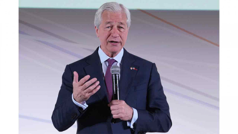 ’월가의 황제’ JP모건 다이먼, 파월 수사에 "역효과 날 것"