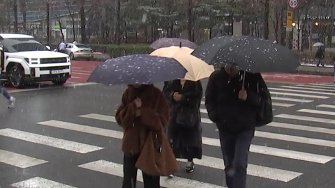 [날씨] 강추위 끝, 당분간 평년 기온 웃돌아…밤사이 중부 눈비