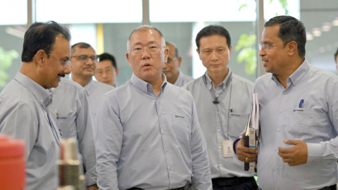 [기업] 2주 만에 미·중·인도 찾은 정의선...연초 글로벌 광폭 행보