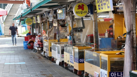 "새우 답합 동참 안 해?"…\'흉기 위협\' 소래포구 상인 송치