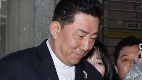 경찰, 김병기 의원 등 5명 출국금지…자택 등 압수수색