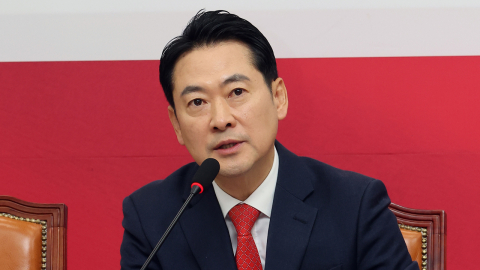 국민의힘 장동혁, 단식 돌입..."공천 헌금·통일교 특검 촉구"