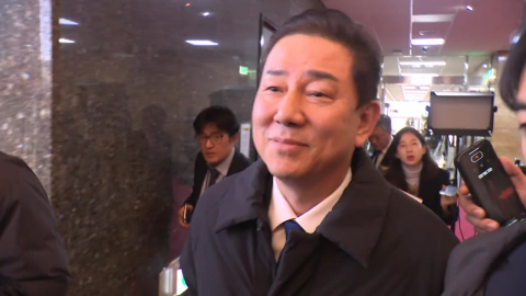 김병기 늑장수사에 곳곳 ’부실’…금고 못 찾고 비번 몰라