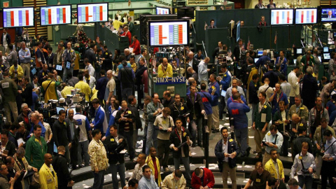 뉴욕 유가 4.6% 폭락...트럼프, 이란 사태에 관망세