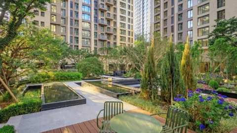 "집주인과 동거, 여자만"…강남 아파트 방 한칸 월세 등장에 \'시끌\'