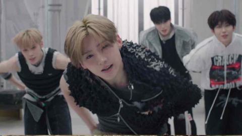 컴백만큼 숨 가쁜 ’K팝 루키’ 대결…올해는 남성그룹 주도