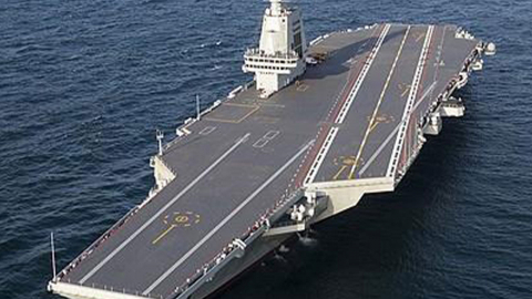 "중 푸젠함, 핵항모로 개조 불가피…전자기식 사출기 탓 구조적 설계 결함"