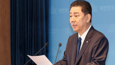 김병기 "차라리 제명되겠다"…버티기 끝 ’자진 탈당’