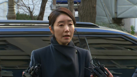 ’1억 공천헌금 의혹’ 강선우, 경찰 출석...의혹 22일만