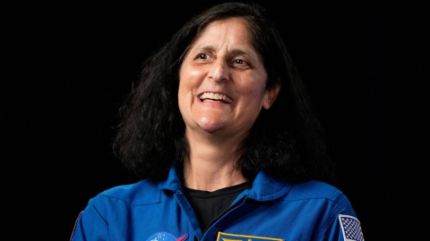 우주선 고장으로 9개월 머문 우주비행사, 귀환 1년 만에 은퇴