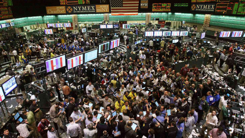 뉴욕 유가, 우크라이나 종전 회담 기대에 2% 급락