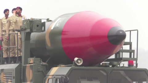 이젠 미국 못 믿는다…안보 재편 나선 중동