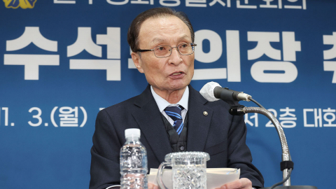 민주평통 "이해찬, 의식 돌아오지 않은 위중한 상태"