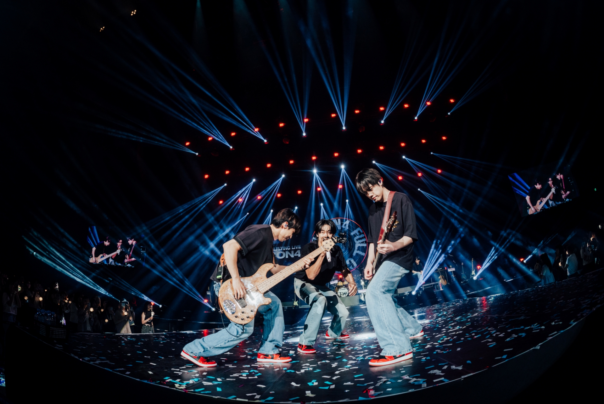 엔플라잉, 월드투어 8개월 여정 종료...타이베이서 마지막 공연 마쳐